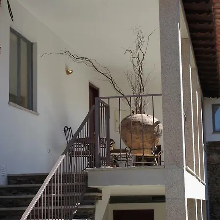 Casal De Castro مزرعة للإقامة ميرانديلا