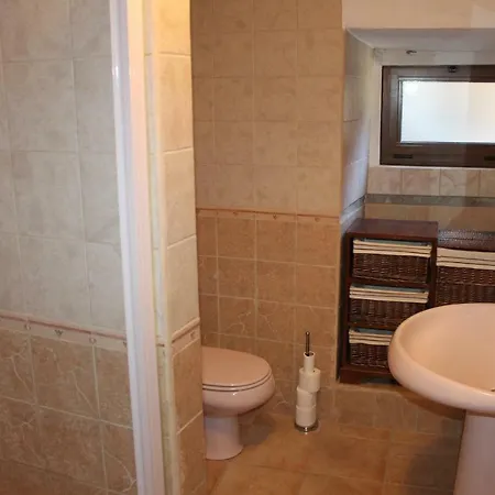 مزرعة للإقامة Casal De Castro *